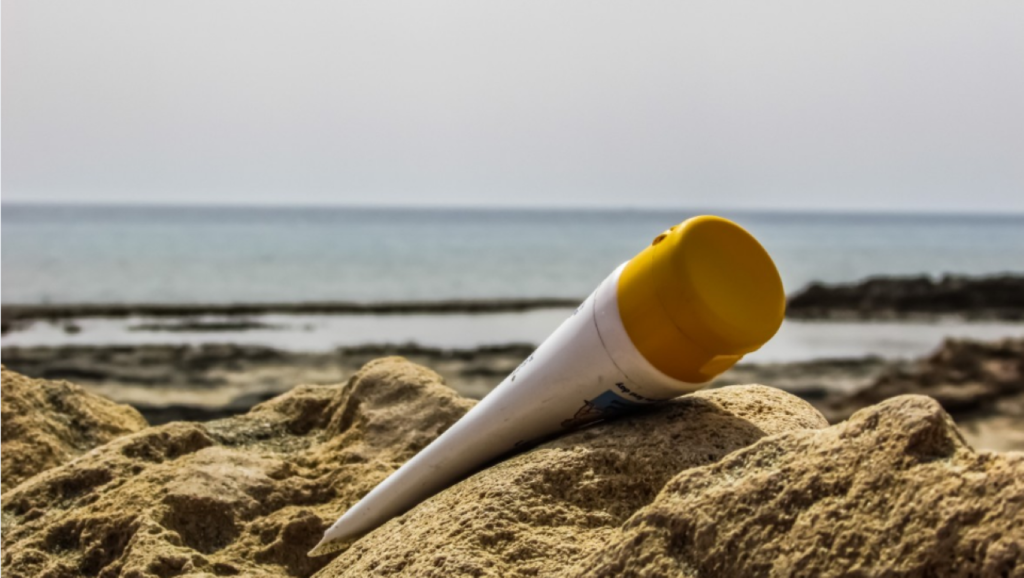 Huile solaire ou crème solaire